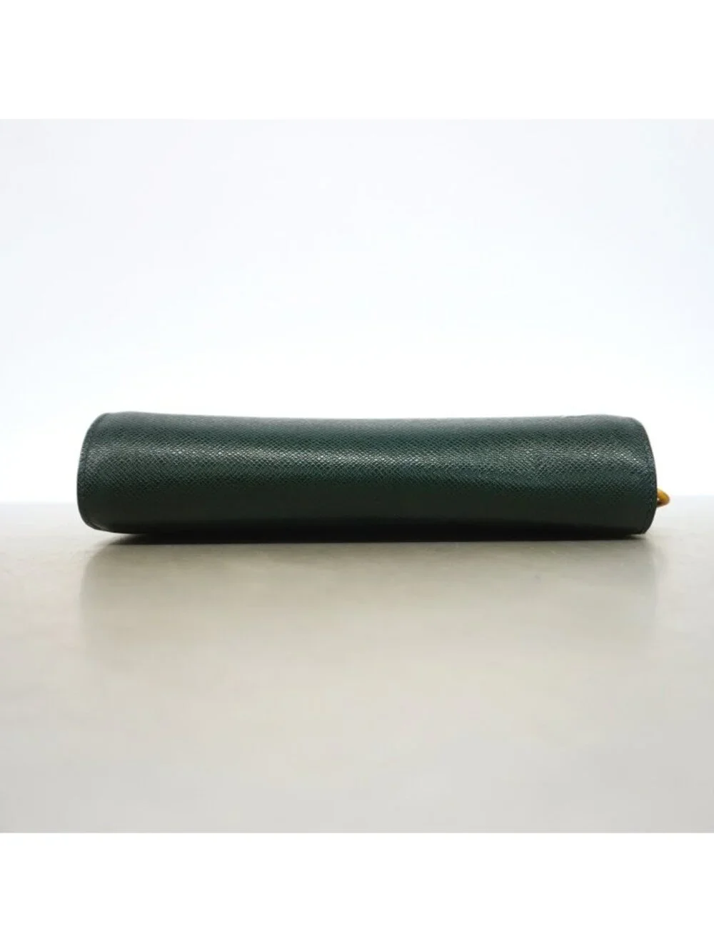 Louis Vuitton Clutch Taiga Baikal Epi